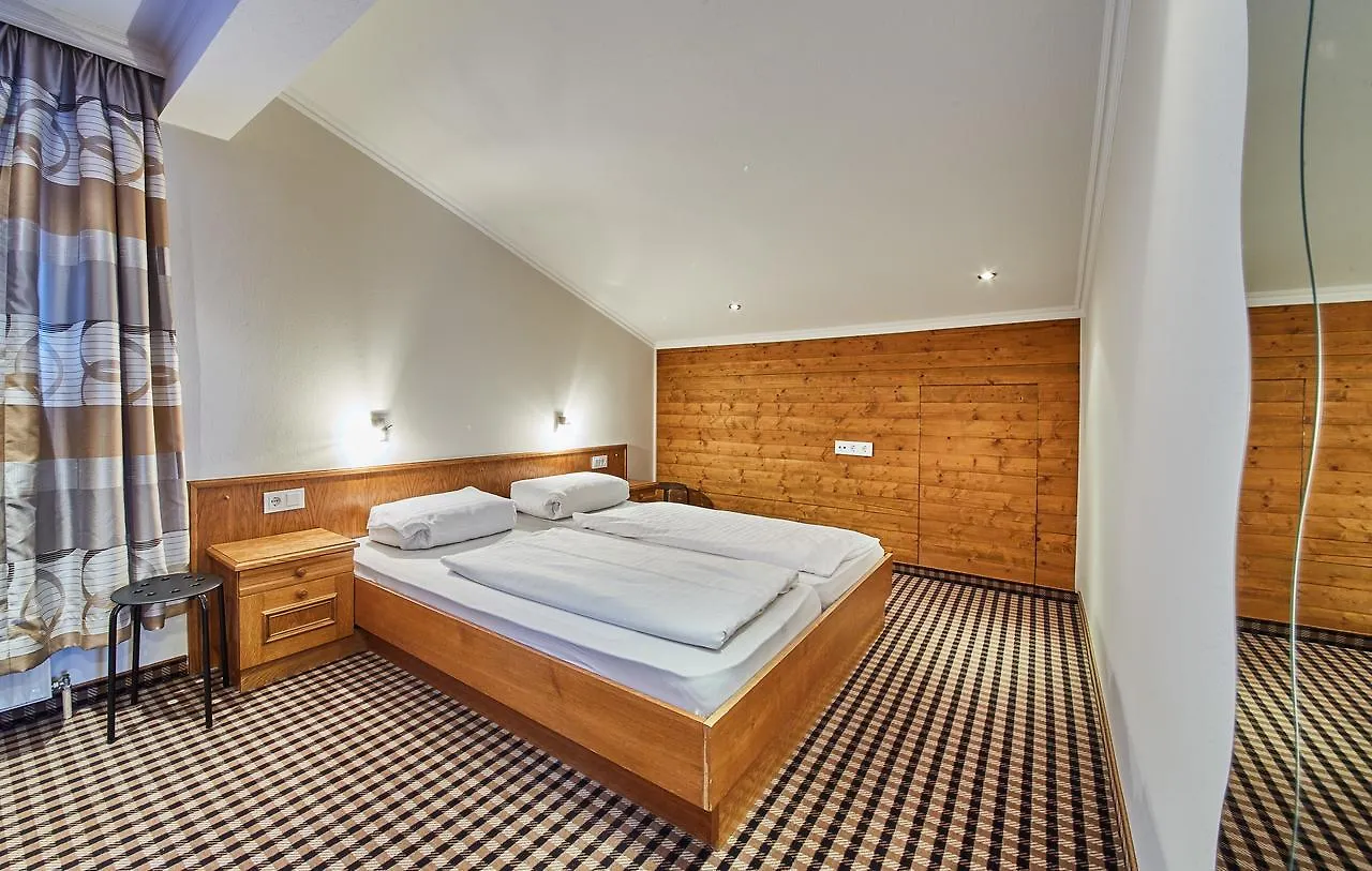Appartements Julia By Holidayflats24 0*, Saalbach-Hinterglemm